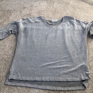 Black and White striped 1/4 length sleeve shirt